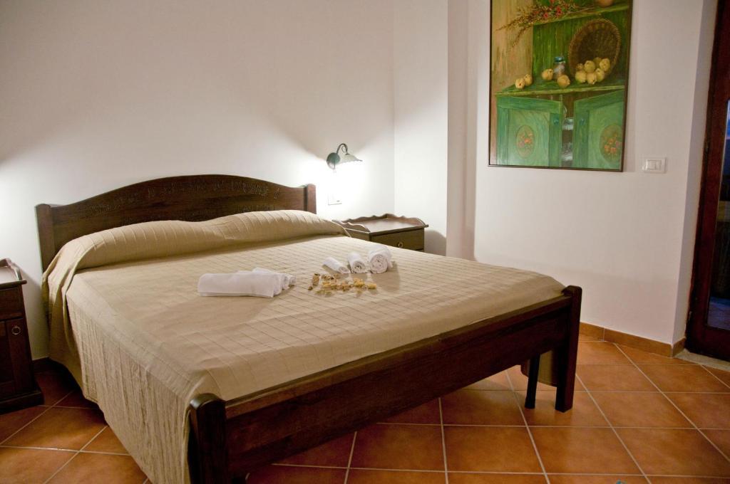 Casale Il Gheppio Vendégház Laureana Cilento Szoba fotó